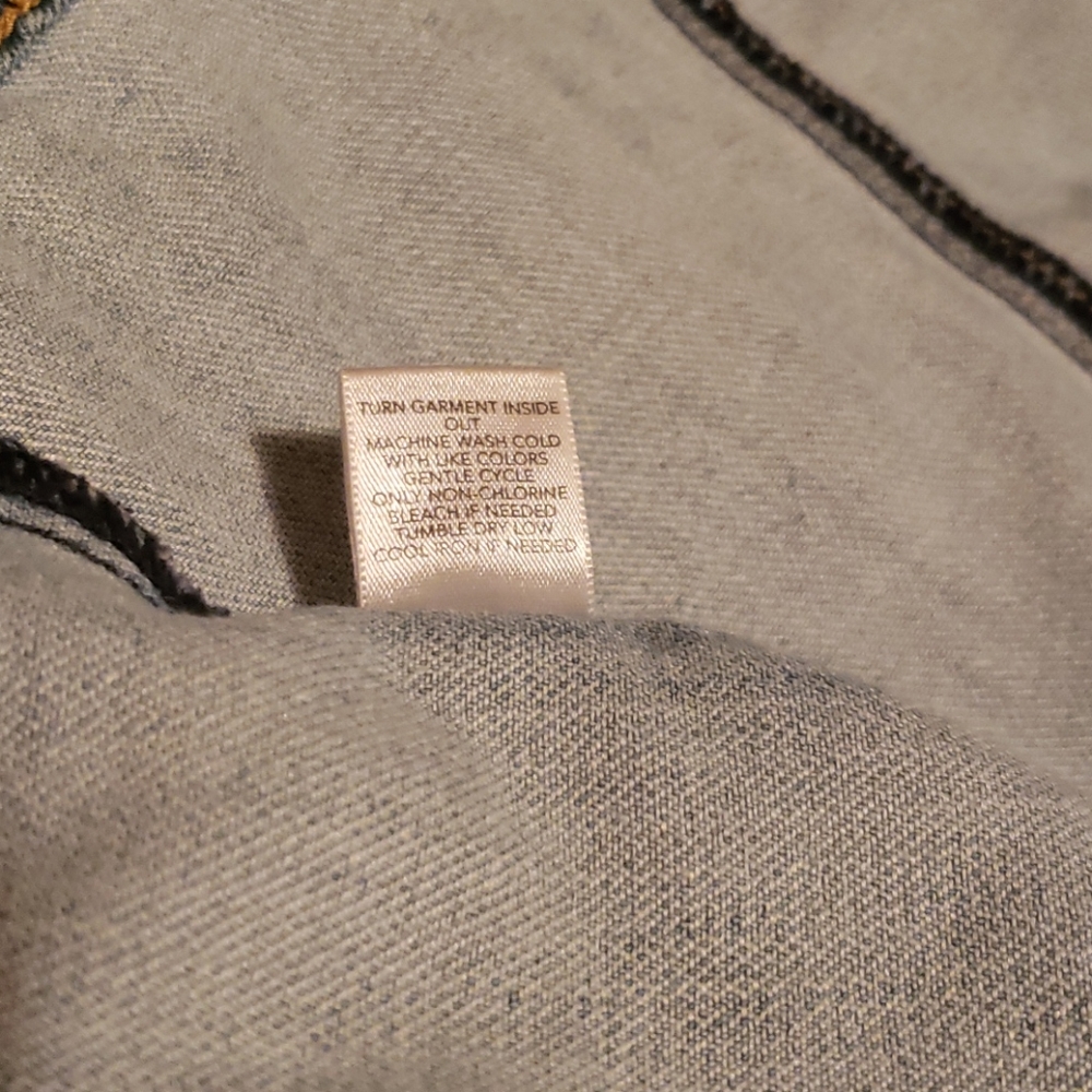 Jacket - Picture 3 of 5